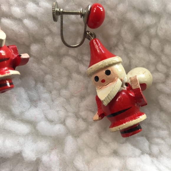 Vintage Christmas Santa Claus-screw on back earrings - Picture 2 of 13